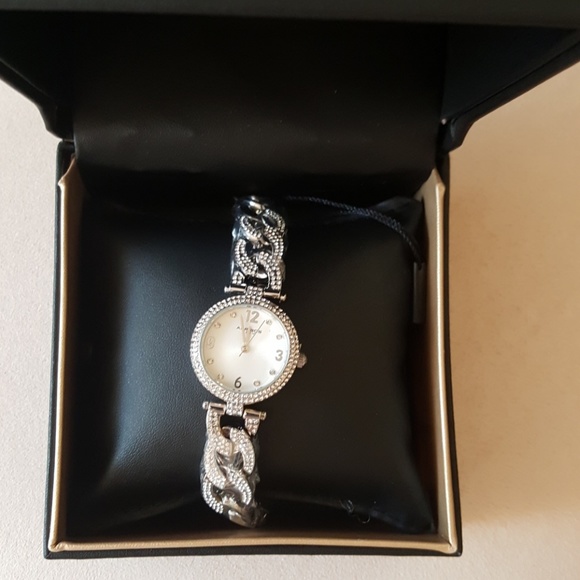 Silver and rhinestone Akribos watch NEW! - Picture 1 of 3
